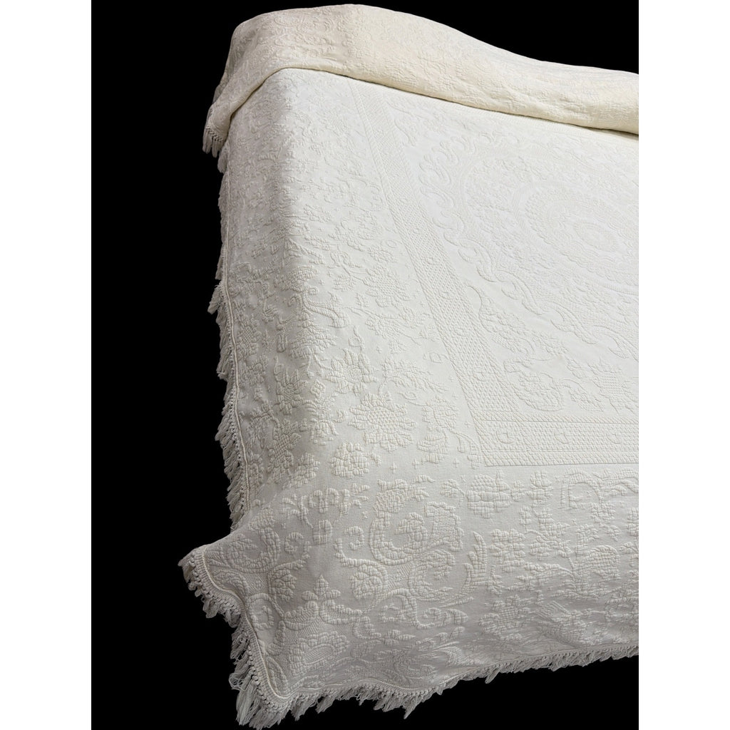 Vintage Cannon Queen Elizabeth Bedspread Queen 90x94 Ivory Cotton Jacquard Matela
