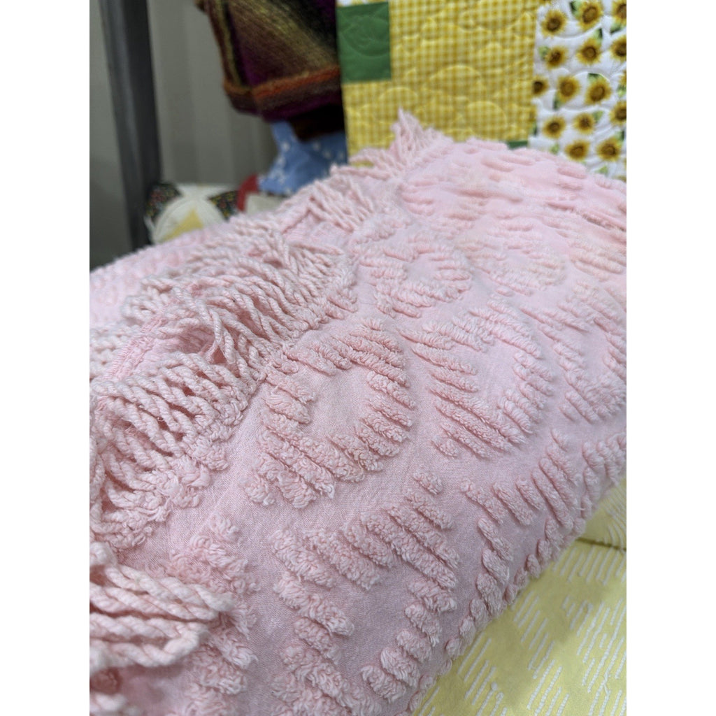 Vintage Pink Chenille Bedspread 88x94 Full Queen Fringe